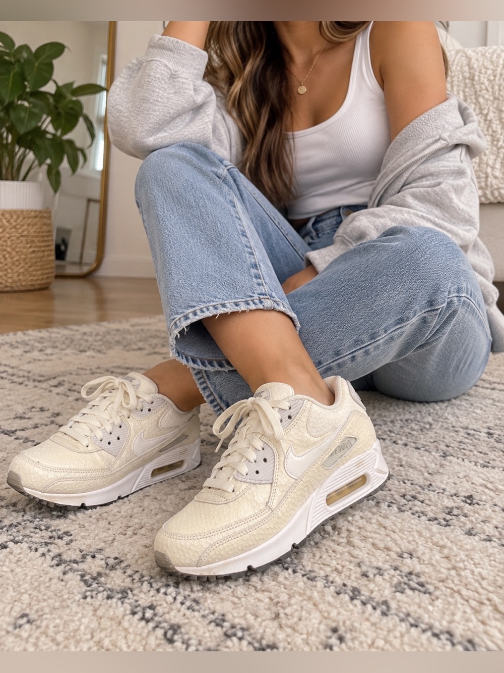 Nike Air Max 90 Cream White Textured Sneakers Retro Y2K Shoes